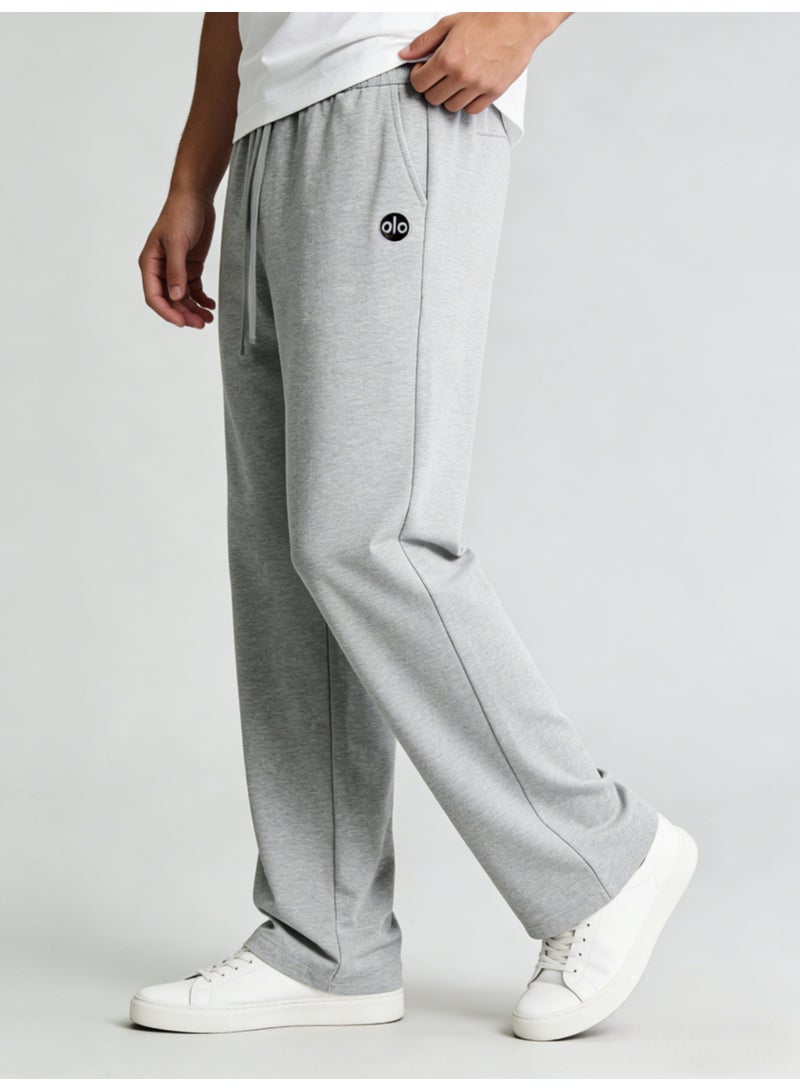 ألو يوغا Alo Yoga Ultra-Soft Wide-Leg Track Pants in Heather Grey - Image 4